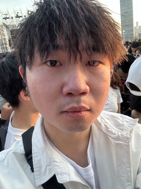 会修电脑的小杨的第一张照片--安庆交友中心